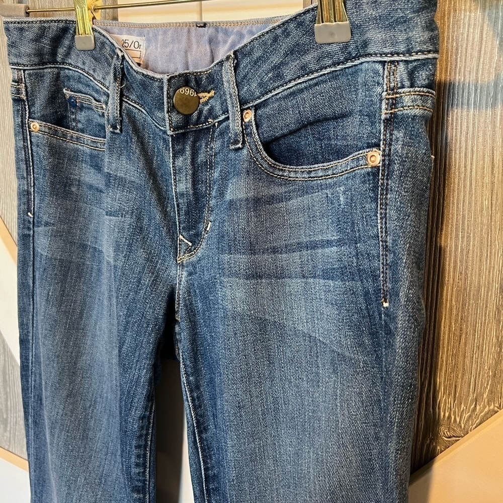 B8.13 Gap Curvy Bootcut Jeans for Women 25/0R - Picture 2 of 8